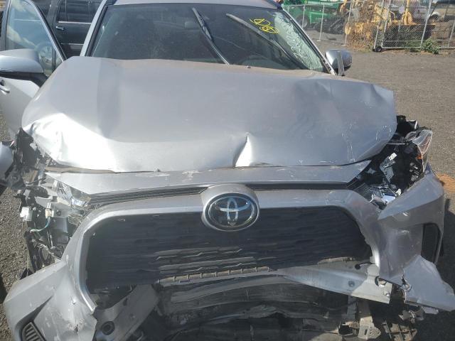 JTMK1RFVXMD075722 - 2021 TOYOTA RAV4 LE SILVER photo 11