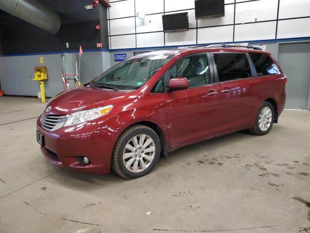 2015 TOYOTA SIENNA XLE, 