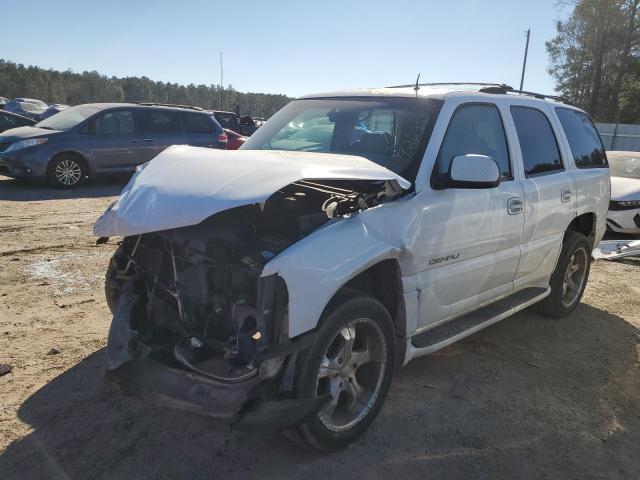 1GKEK63U12J250138 - 2002 GMC YUKON DENA WHITE photo 1