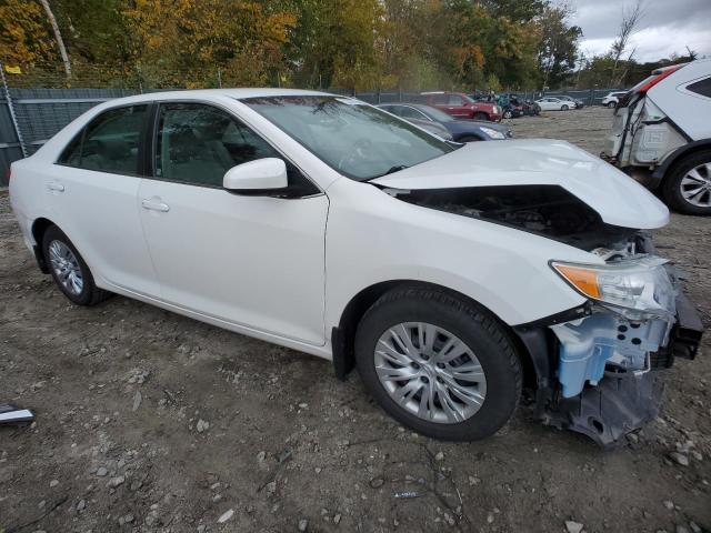 4T1BF1FK2EU774929 - 2014 TOYOTA CAMRY L WHITE photo 4