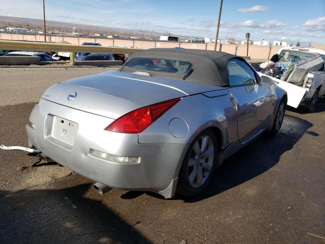 JN1AZ36A54T004080 - 2004 NISSAN 350Z ROADSTER SILVER photo 3