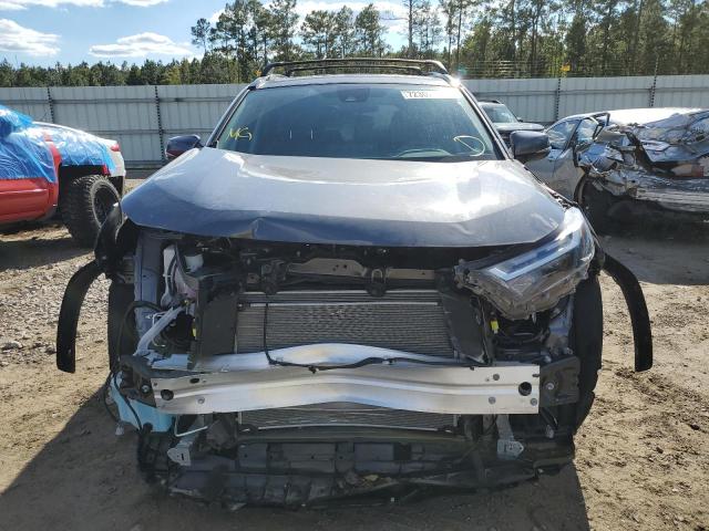 2T3W1RFV7PW253319 - 2023 TOYOTA RAV4 XLE GRAY photo 5