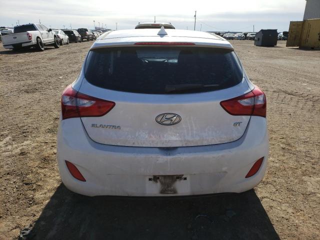 KMHD35LE2DU066136 - 2013 HYUNDAI ELANTRA GT WHITE photo 6