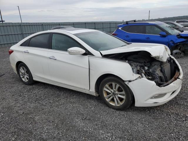 5NPEC4AC8DH647901 - 2013 HYUNDAI SONATA SE WHITE photo 4