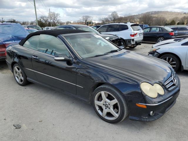 WDBTK72F27T084444 - 2007 MERCEDES-BENZ CLK 550 BLACK photo 4