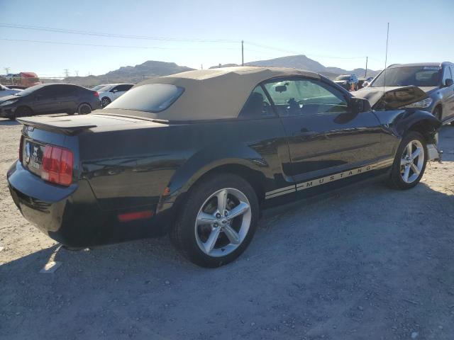 1ZVHT84N285209217 - 2008 FORD MUSTANG BLACK photo 3