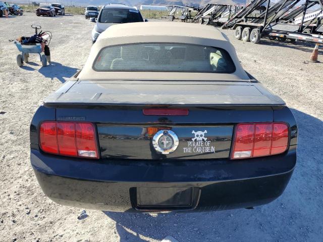 1ZVHT84N285209217 - 2008 FORD MUSTANG BLACK photo 6