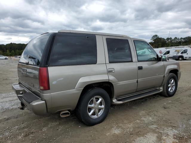 1GYEK13R7XR418961 - 1999 CADILLAC ESCALADE TAN photo 3