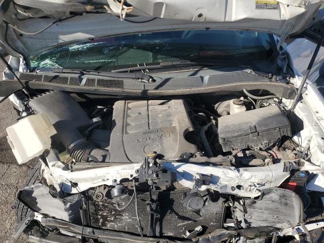 5TFRM5F10JX122892 - 2018 TOYOTA TUNDRA DOUBLE CAB SR/SR5 WHITE photo 11