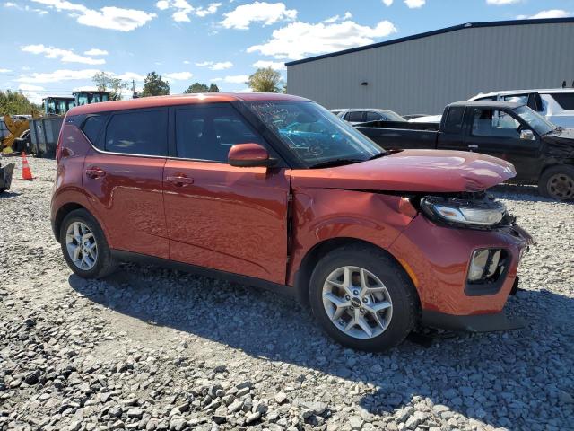 KNDJ23AU0N7820790 - 2022 KIA SOUL LX RED photo 4