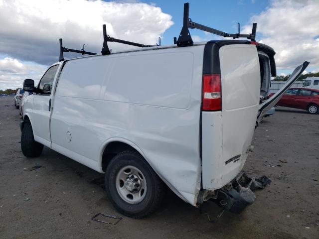 1GCZGGFG1G1284999 - 2016 CHEVROLET EXPRESS G3 WHITE photo 2