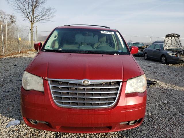 2A8HR54PX8R611595 - 2008 CHRYSLER TOWN & COU TOURING RED photo 5