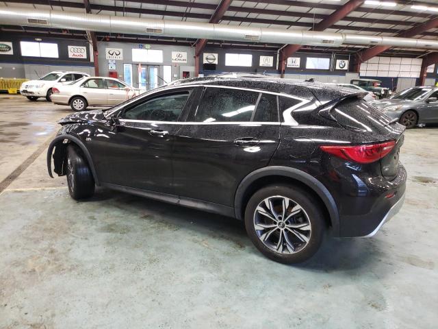 SJKCH5CR8JA048478 - 2018 INFINITI QX30 BASE BLACK photo 2