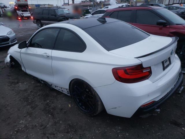 WBA1J7C53GV360567 - 2016 BMW M235I WHITE photo 2