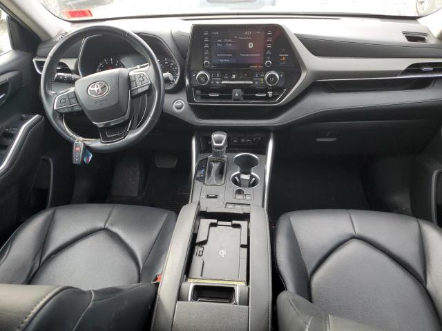 5TDGZRAHXMS041350 - 2021 TOYOTA HIGHLANDER XLE BLACK photo 8