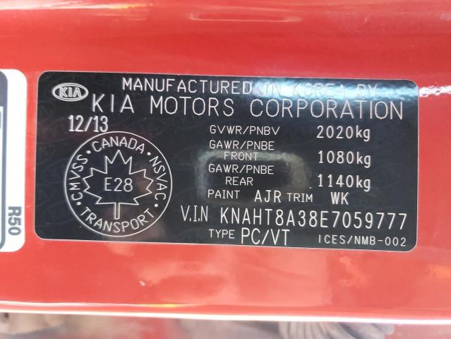 KNAHT8A38E7059777 - 2014 KIA RONDO RED photo 13