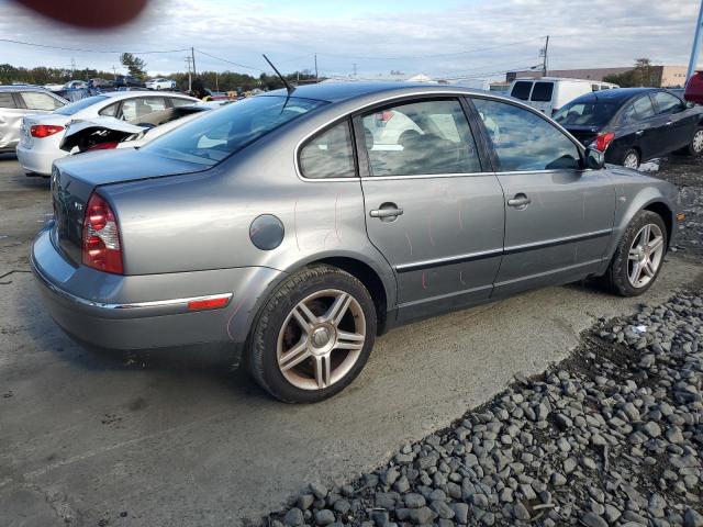 WVWRH63B03P092271 - 2003 VOLKSWAGEN PASSAT GLX Gümüş foto 3