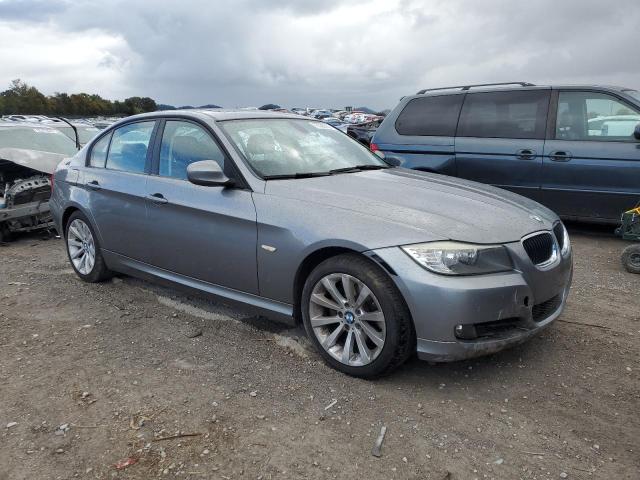 WBAPH7C52BE130985 - 2011 BMW 328 I GRAY photo 4