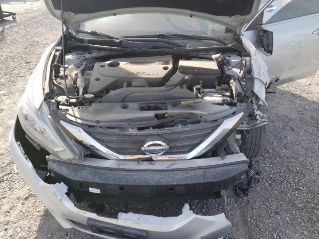 1N4AL3AP6JC250745 - 2018 NISSAN ALTIMA 2.5 SILVER photo 11