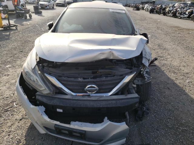 1N4AL3AP6JC250745 - 2018 NISSAN ALTIMA 2.5 SILVER photo 5