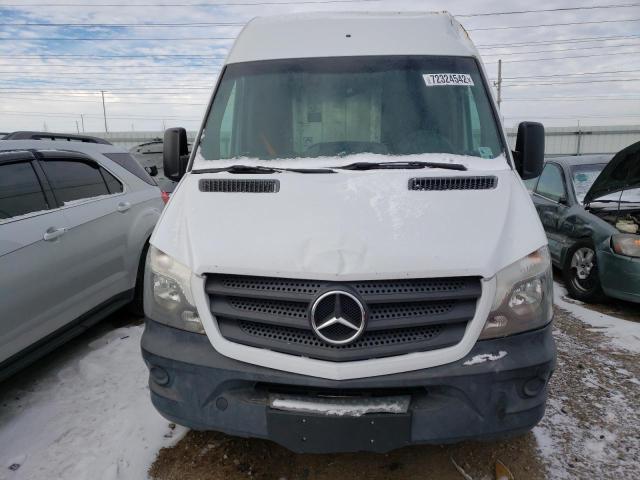 WD3PE8DB9FP133425 - 2015 MERCEDES-BENZ SPRINTER 2500 WHITE photo 5