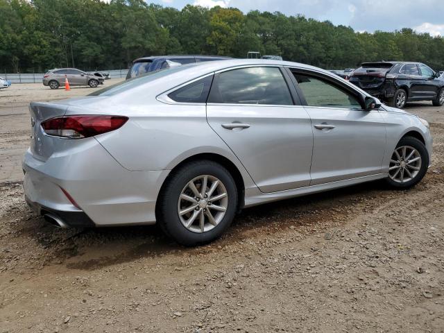 5NPE24AFXJH714961 - 2018 HYUNDAI SONATA SE SILVER photo 3