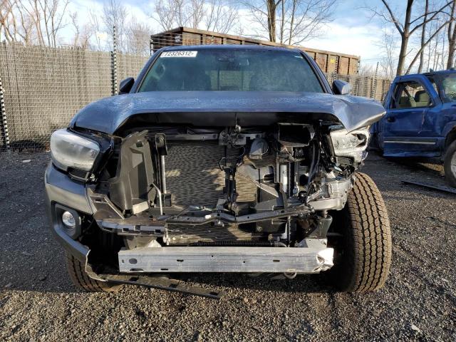 3TMDZ5BN9NM131381 - 2022 TOYOTA TACOMA DOUBLE CAB GRAY photo 5