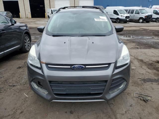 1FMCU0GX7EUD36762 - 2014 FORD ESCAPE SE GRAY photo 5