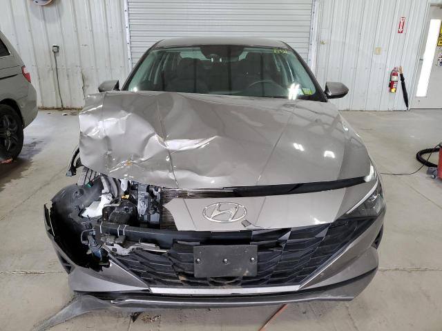 KMHLL4AG2MU213288 - 2021 HYUNDAI ELANTRA SE GRAY photo 5