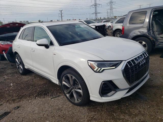 WA1EECF38L1024212 - 2020 AUDI Q3 PREMIUM PLUS S-LINE WHITE photo 4