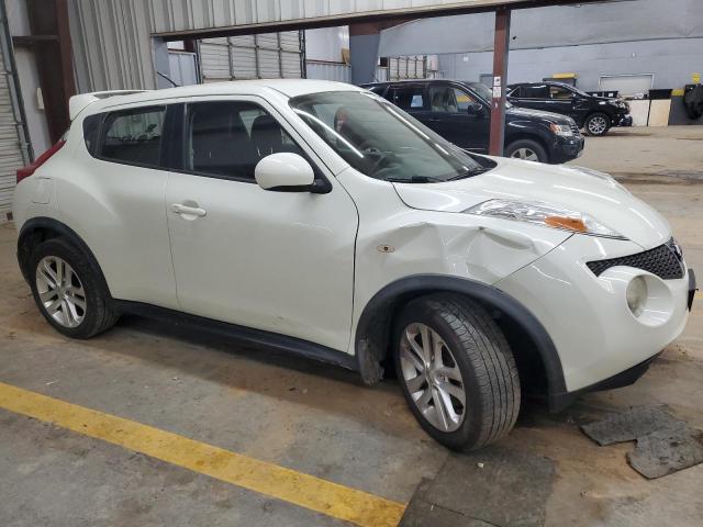 JN8AF5MVXCT120384 - 2012 NISSAN JUKE S WHITE photo 4