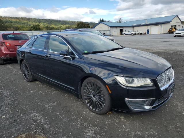 3LN6L5F95HR660241 - 2017 LINCOLN MKZ RESERVE შავი ფოტო 4
