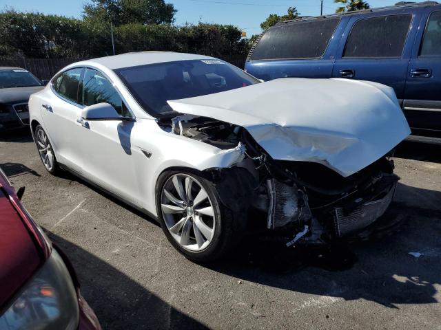 5YJSA1H18EFP66754 - 2014 TESLA MODEL S Սպիտակ լուսանկար 4