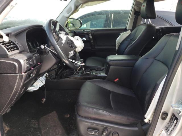 JTEBU5JR3J5511337 - 2018 TOYOTA 4RUNNER SR5/SR5 PREMIUM 银色 照片 7