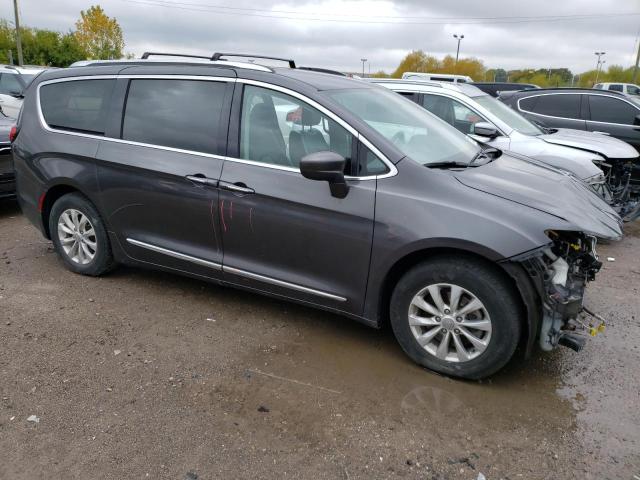 2C4RC1BG0KR651197 - 2019 CHRYSLER PACIFICA TOURING L GRAY photo 4