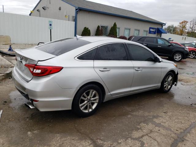 5NPE24AF1HH514531 - 2017 HYUNDAI SONATA SE SILVER photo 3