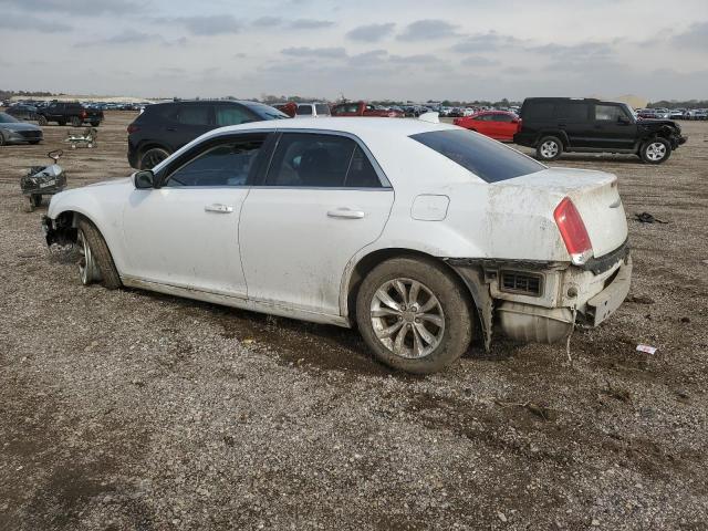 2C3CCAAG9FH772673 - 2015 CHRYSLER 300 LIMITED WHITE photo 2