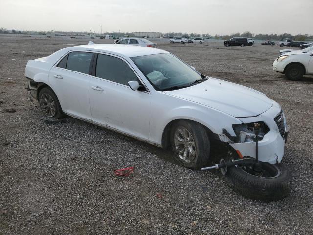 2C3CCAAG9FH772673 - 2015 CHRYSLER 300 LIMITED WHITE photo 4