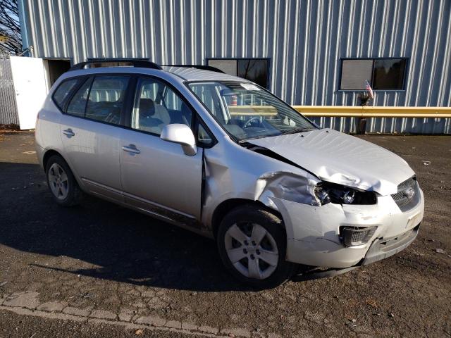 KNAFG529797261948 - 2009 KIA RONDO BASE SILVER photo 4