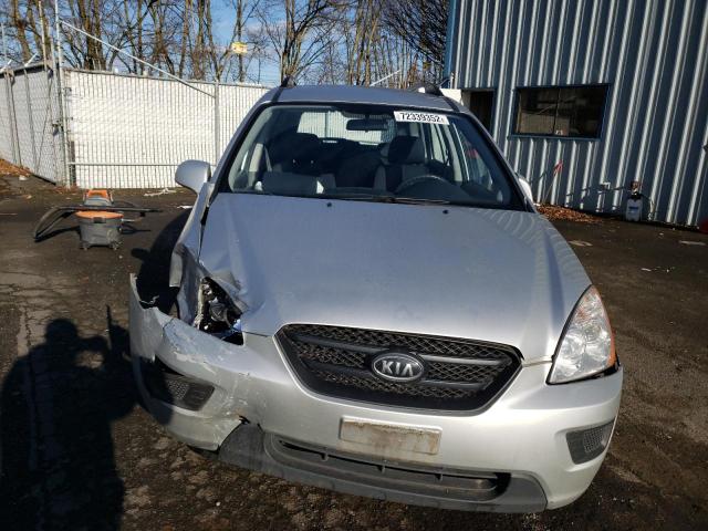 KNAFG529797261948 - 2009 KIA RONDO BASE SILVER photo 5