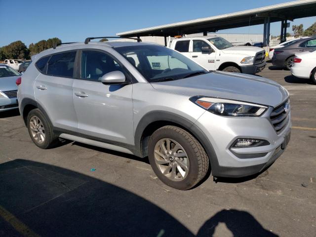 KM8J3CA41JU807244 - 2018 HYUNDAI TUCSON SEL SILVER photo 4