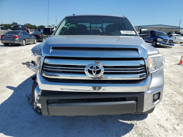 5TFRY5F14GX209689 - 2016 TOYOTA TUNDRA DOUBLE CAB SR/SR5 GRAY photo 5