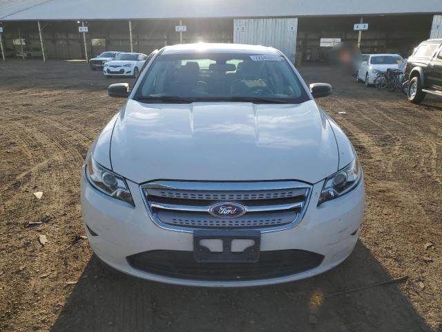 1FAHP2DW5BG185557 - 2011 FORD TAURUS SE WHITE photo 5