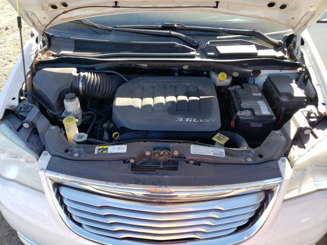 2C4RC1CG4DR645534 - 2013 CHRYSLER TOWN & COU TOURING L WHITE photo 12