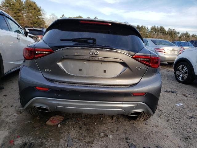 SJKCH5CR6HA030457 - 2017 INFINITI QX30 BASE GRAY photo 6