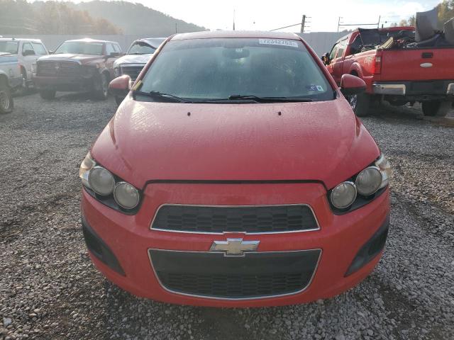 1G1JB5SH4D4219372 - 2013 CHEVROLET SONIC LS RED photo 5