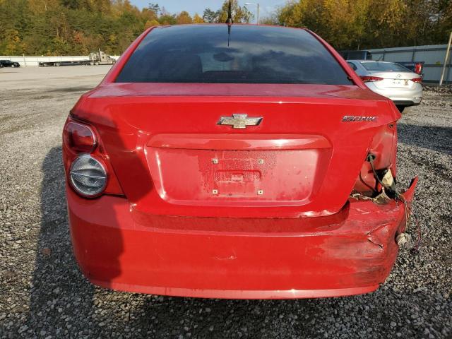 1G1JB5SH4D4219372 - 2013 CHEVROLET SONIC LS RED photo 6