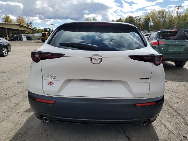 3MVDMBAM3PM577842 - 2023 MAZDA CX-30 WHITE photo 6