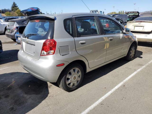 KL1TG62665B461865 - 2005 CHEVROLET AVEO LT SILVER photo 3