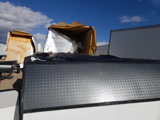 5ZT2FSHC8N3023869 - 2022 FLAG CAMPER WHITE photo 10